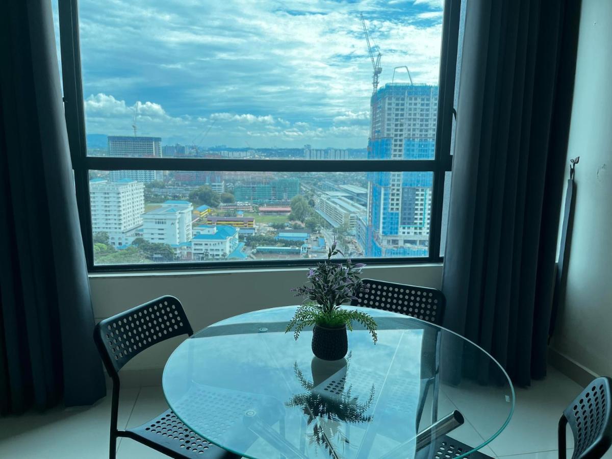Casa Rv Homestay Mkh Boulevard カジャン エクステリア 写真