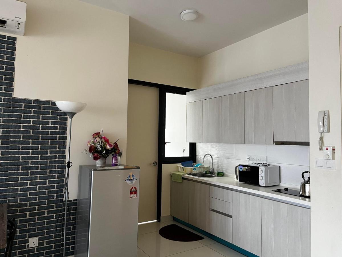 Casa Rv Homestay Mkh Boulevard カジャン エクステリア 写真